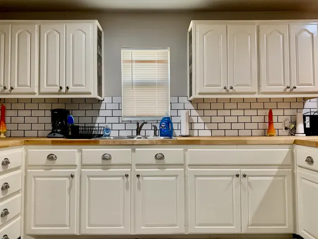 Photo 6 — 2406 Avenue U, Lubbock, TX 79411