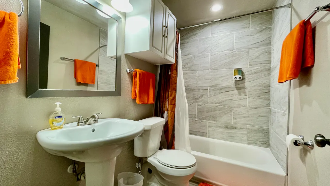 Photo 15 — 2406 Avenue U, Lubbock, TX 79411