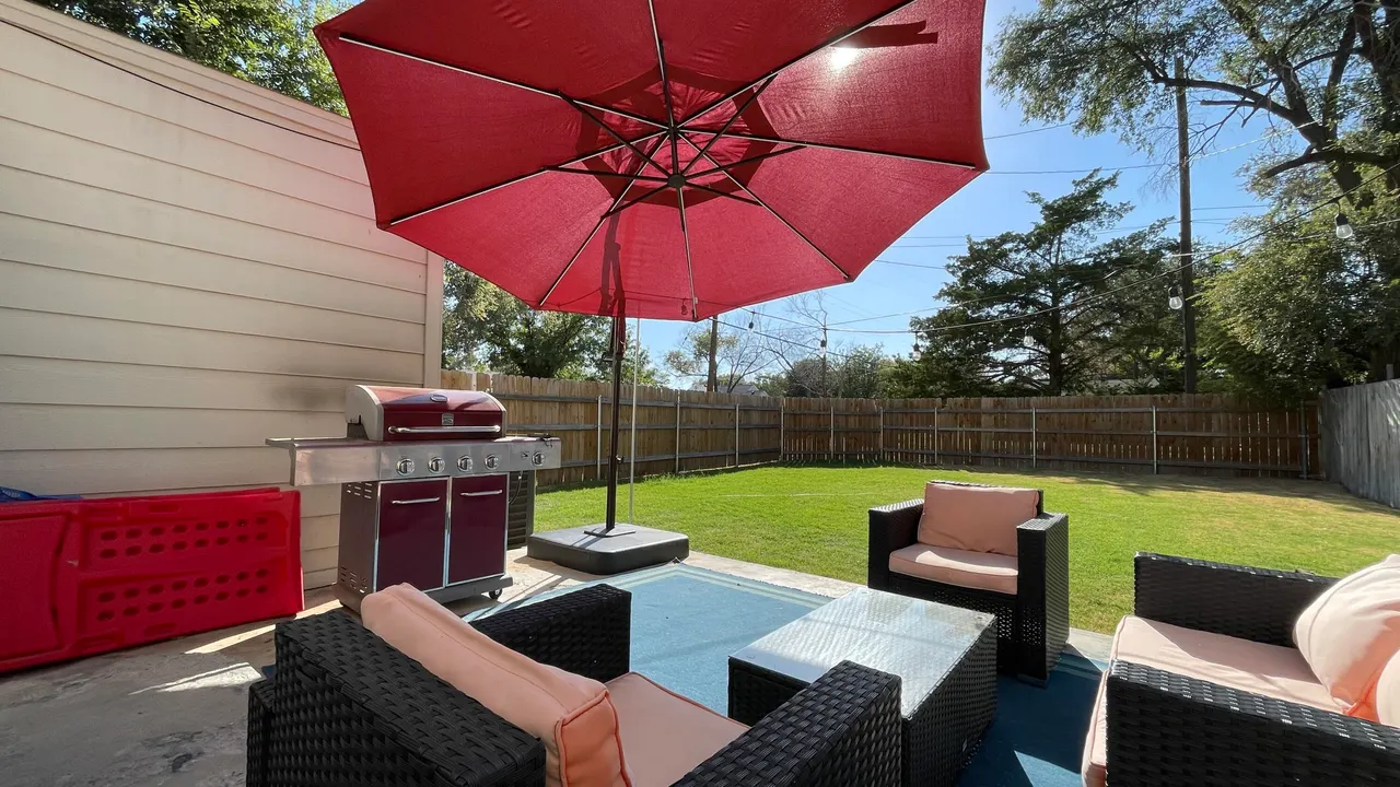 Photo 20 — 2406 Avenue U, Lubbock, TX 79411