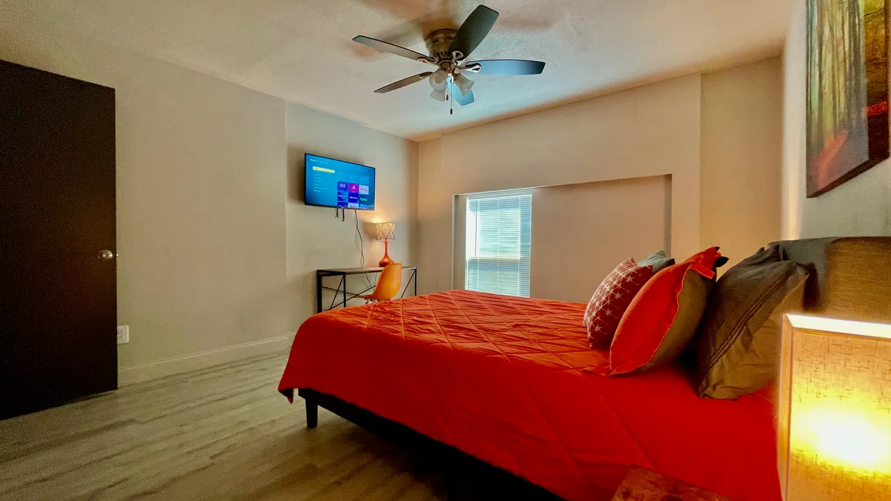 Photo 22 — 2406 Avenue U, Lubbock, TX 79411