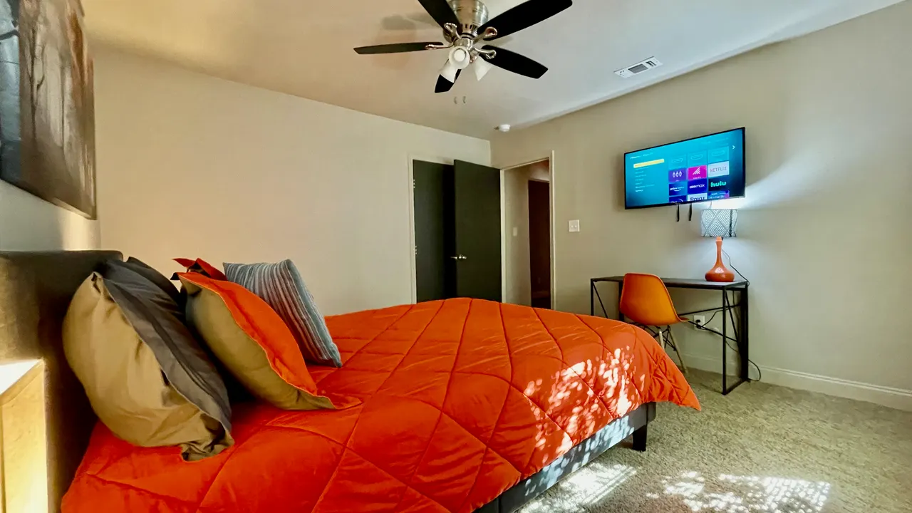 Photo 26 — 2406 Avenue U, Lubbock, TX 79411