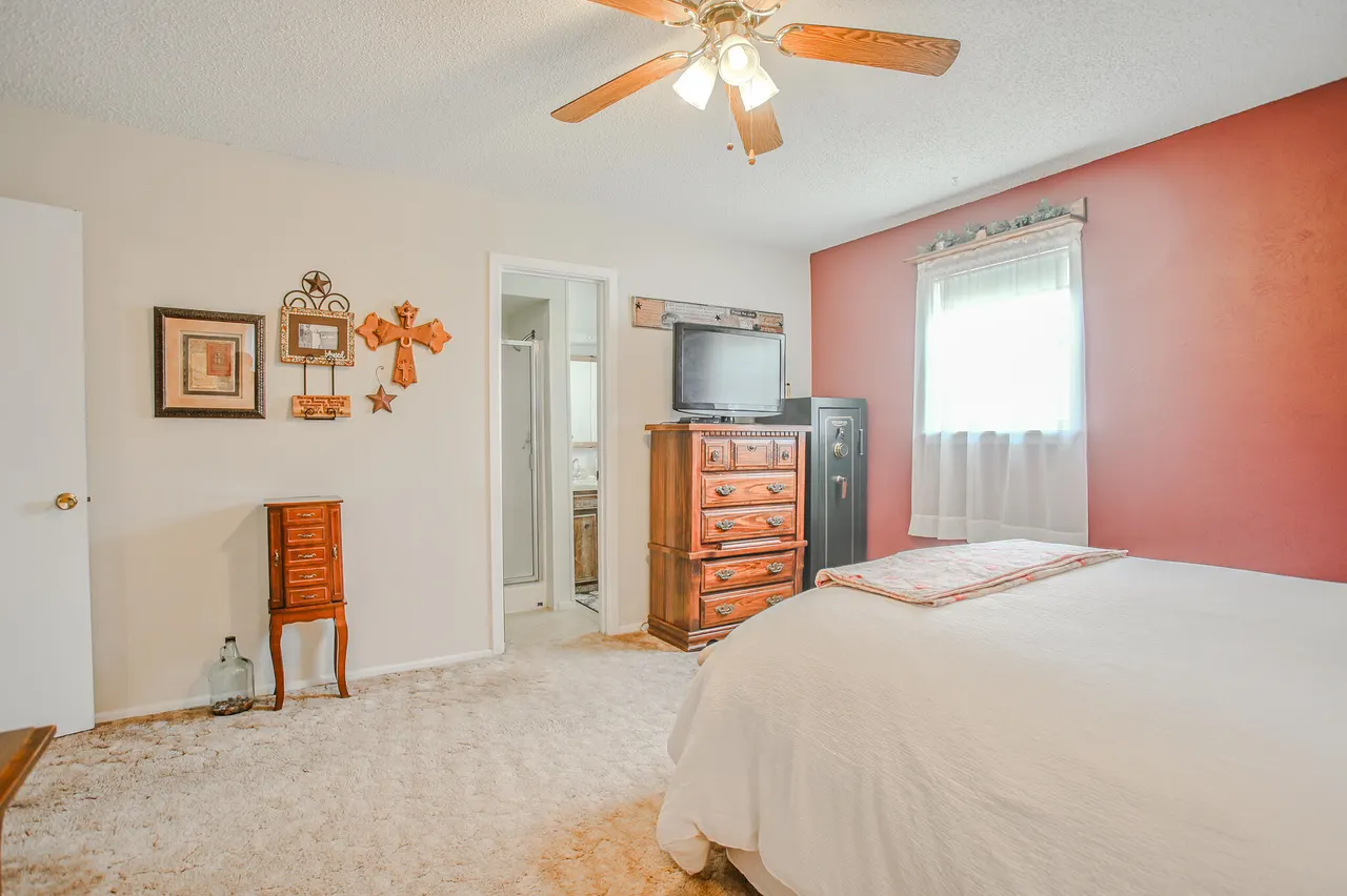 Photo 14 — 720 S 23rd Street, Slaton, TX 79364