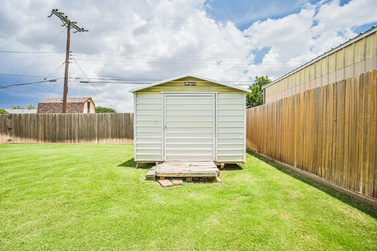 Photo 42 — 720 S 23rd Street, Slaton, TX 79364