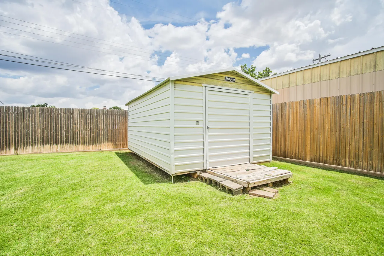 Photo 43 — 720 S 23rd Street, Slaton, TX 79364