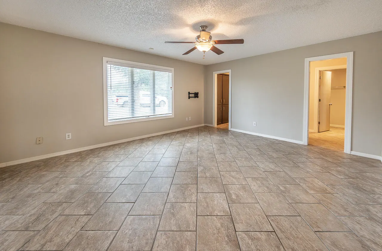 Photo 11 — 2605 N Cypress Road, Lubbock, TX 79403