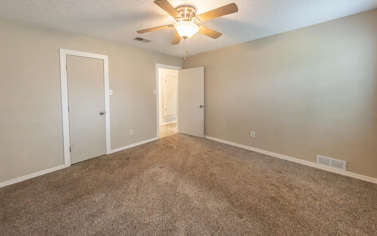 Photo 17 — 2605 N Cypress Road, Lubbock, TX 79403