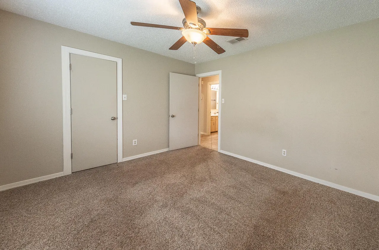 Photo 19 — 2605 N Cypress Road, Lubbock, TX 79403