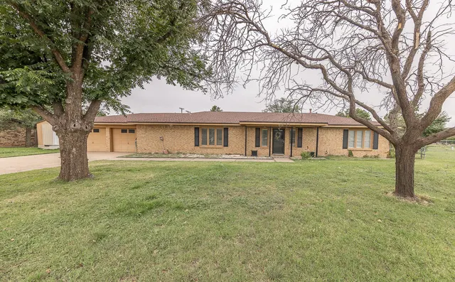 Front exterior — 2605 N Cypress Road, Lubbock, TX 79403