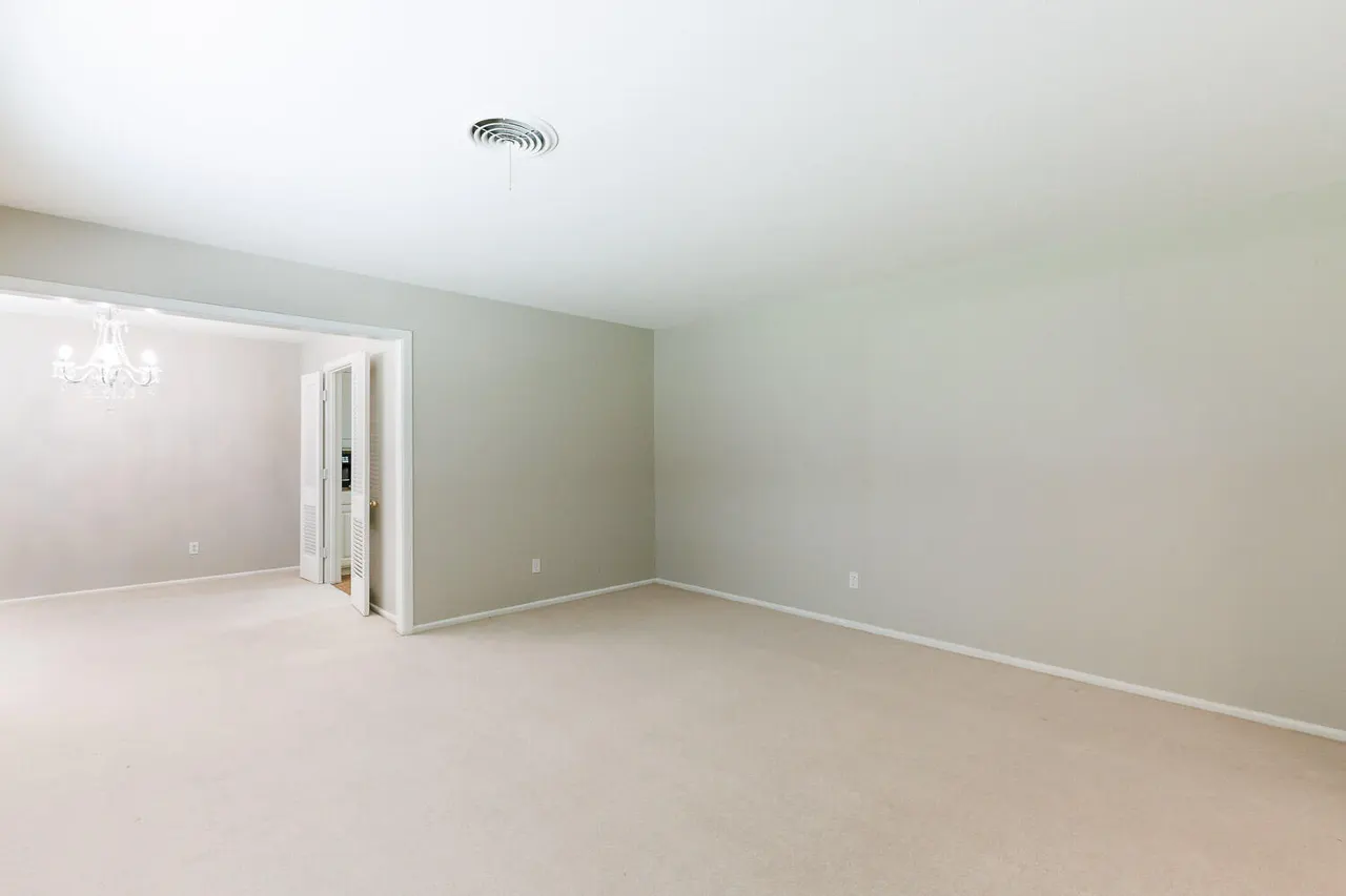 Photo 9 — 3816 53rd Street, Lubbock, TX 79413