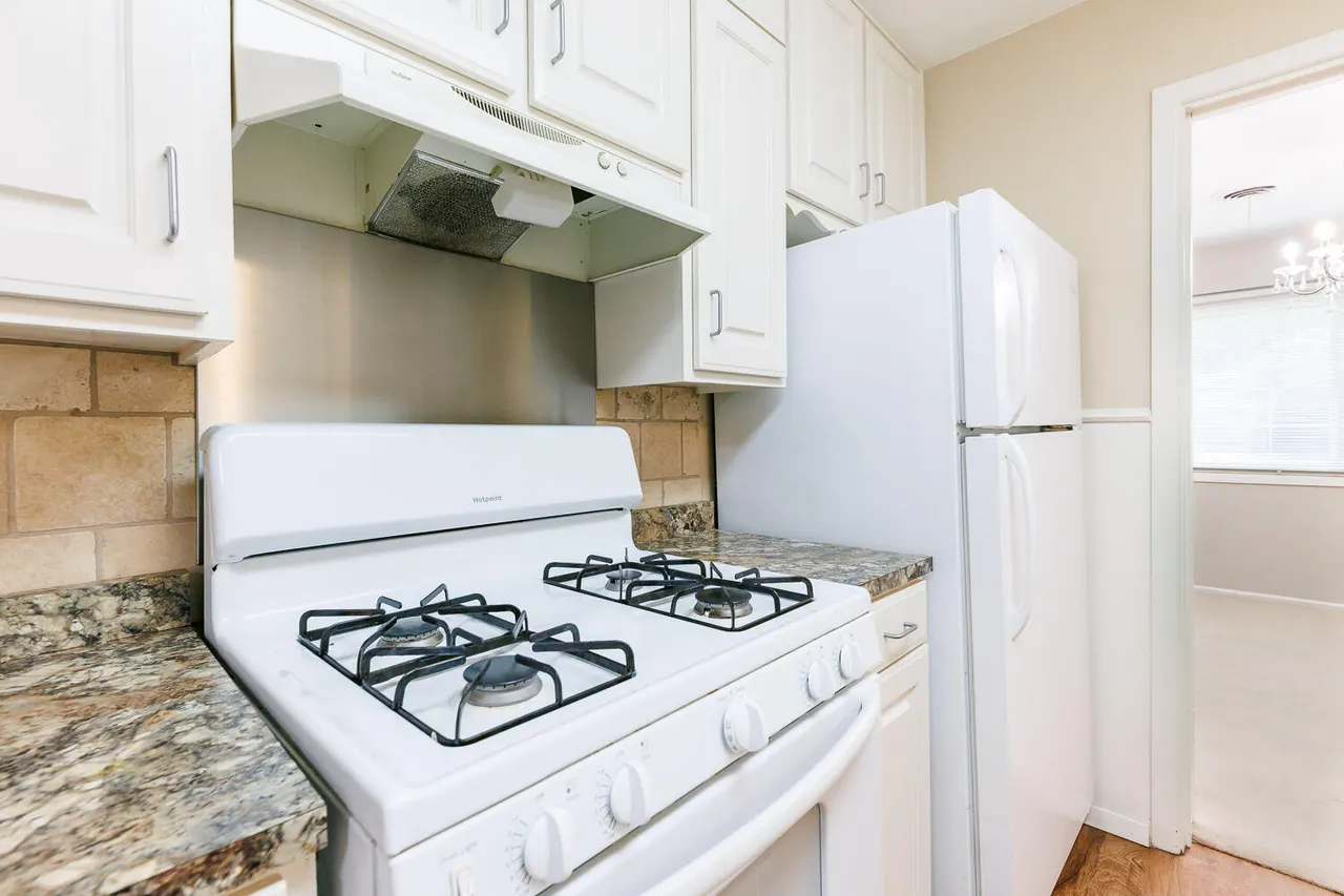 Photo 16 — 3816 53rd Street, Lubbock, TX 79413