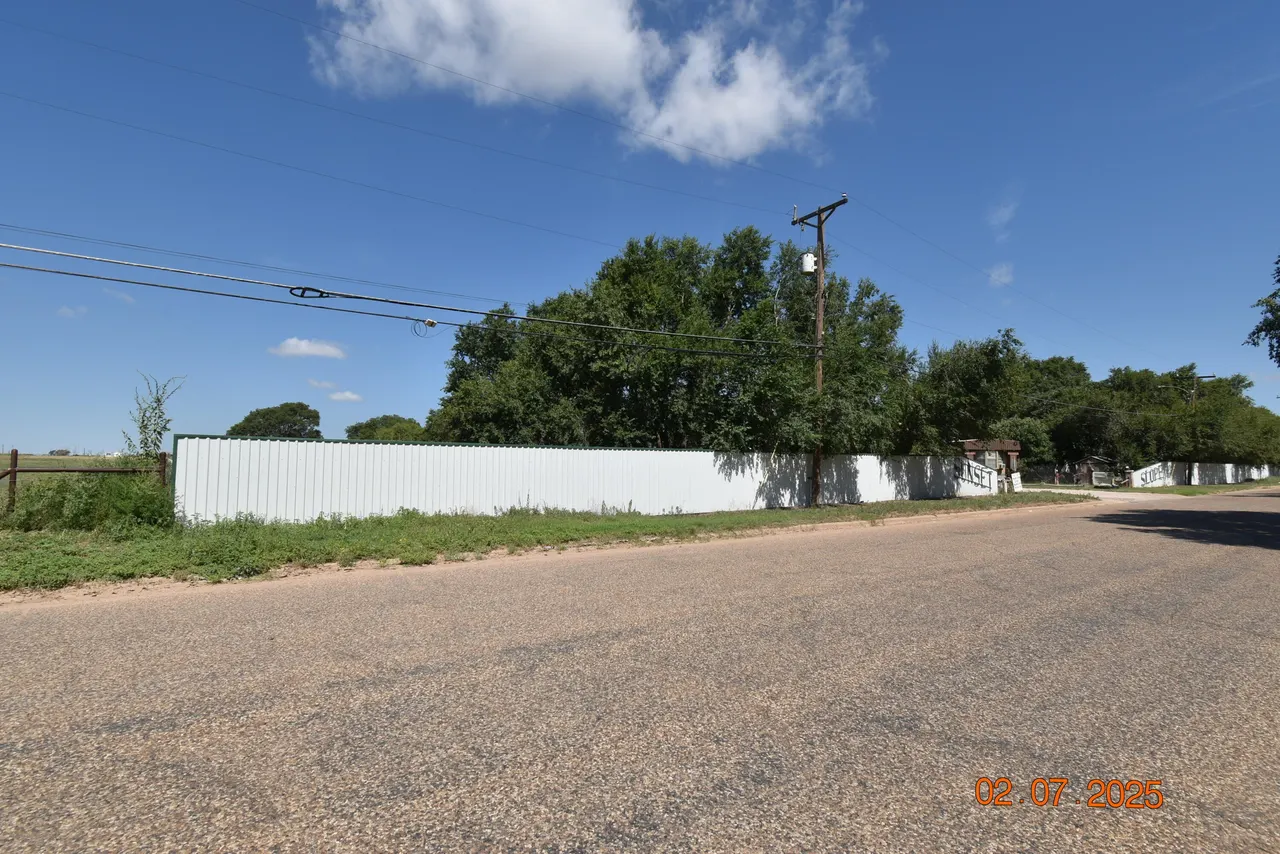 Photo 21 — 100 N Sunset Avenue, Littlefield, TX 79339