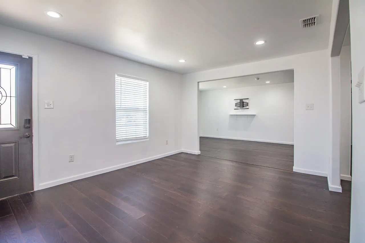 Photo 3 — 117 77th Street, Lubbock, TX 79404