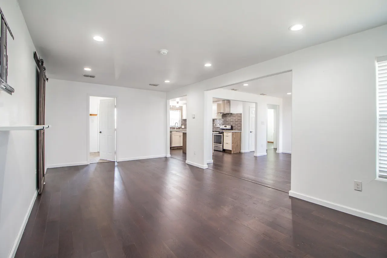 Photo 10 — 117 77th Street, Lubbock, TX 79404