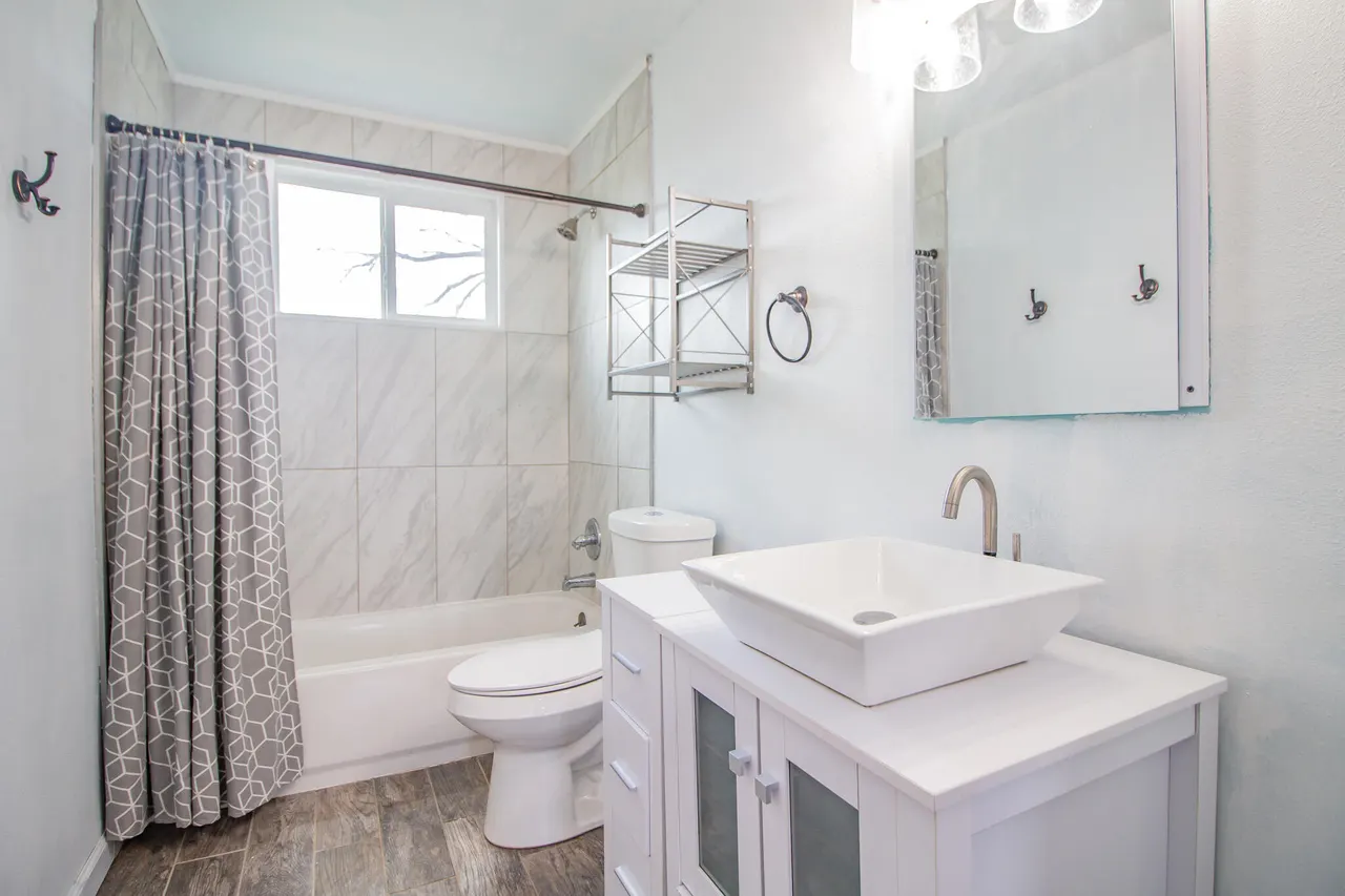 Photo 18 — 117 77th Street, Lubbock, TX 79404