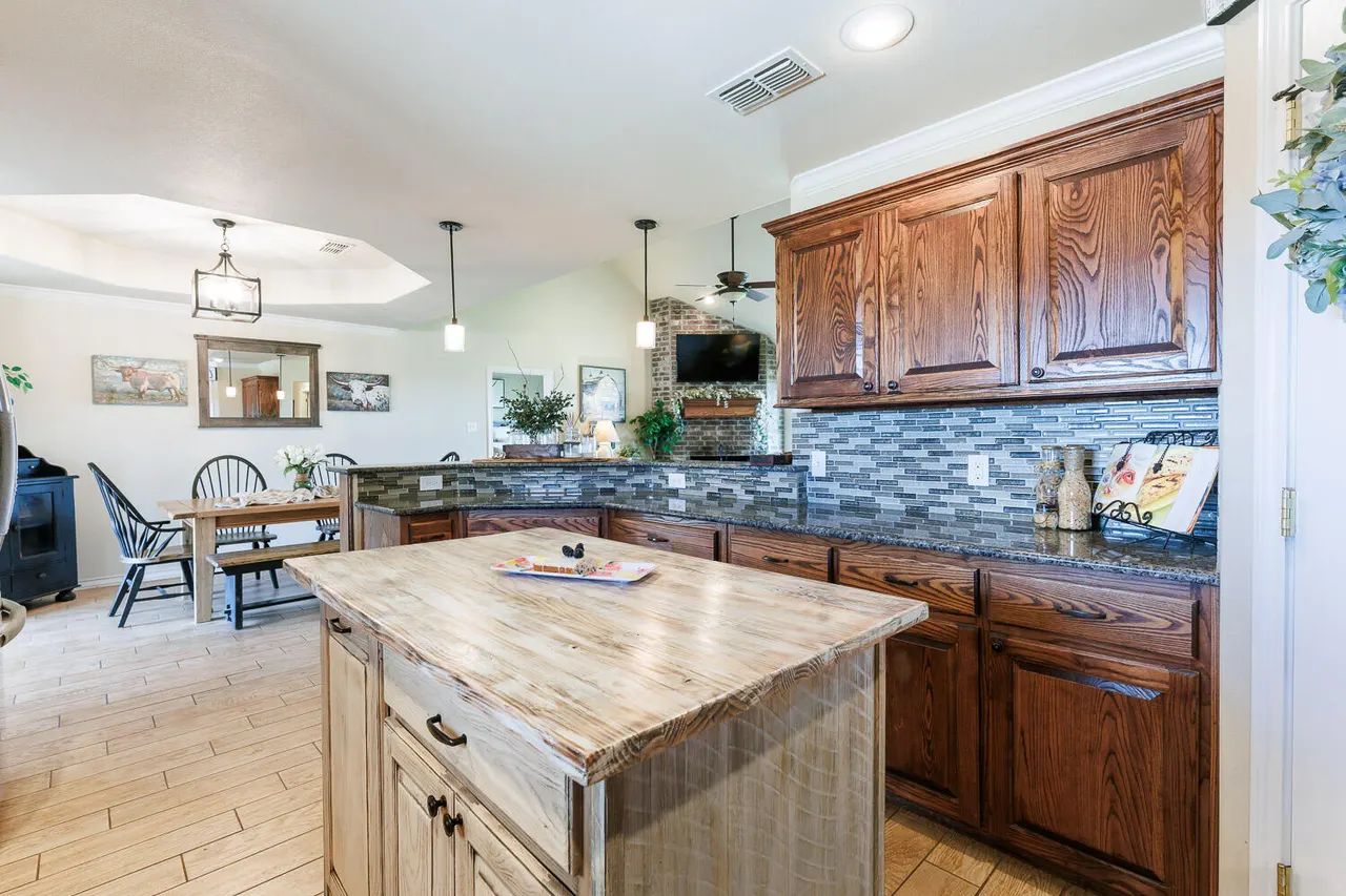 Photo 23 — 3005 FM 2378, Shallowater, TX 79363