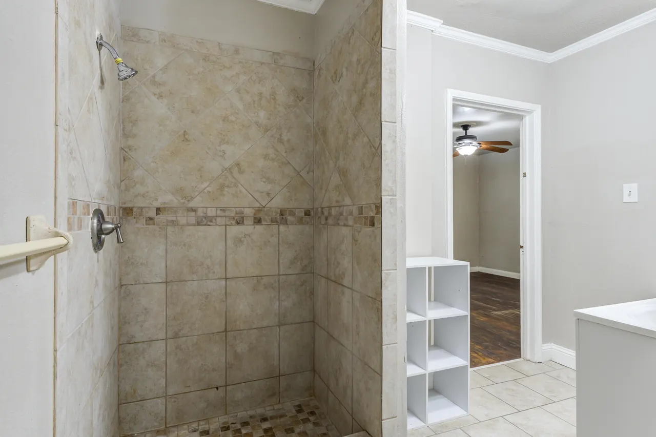 Photo 34 — 2111 29th Street, Lubbock, TX 79411