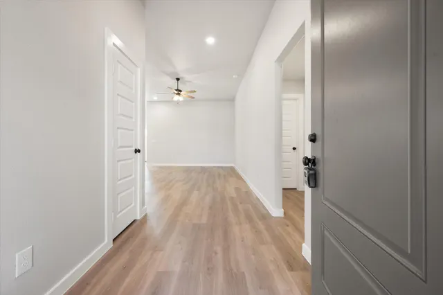 Photo 2 — 301 E 24th Street, Wolfforth, TX 79382