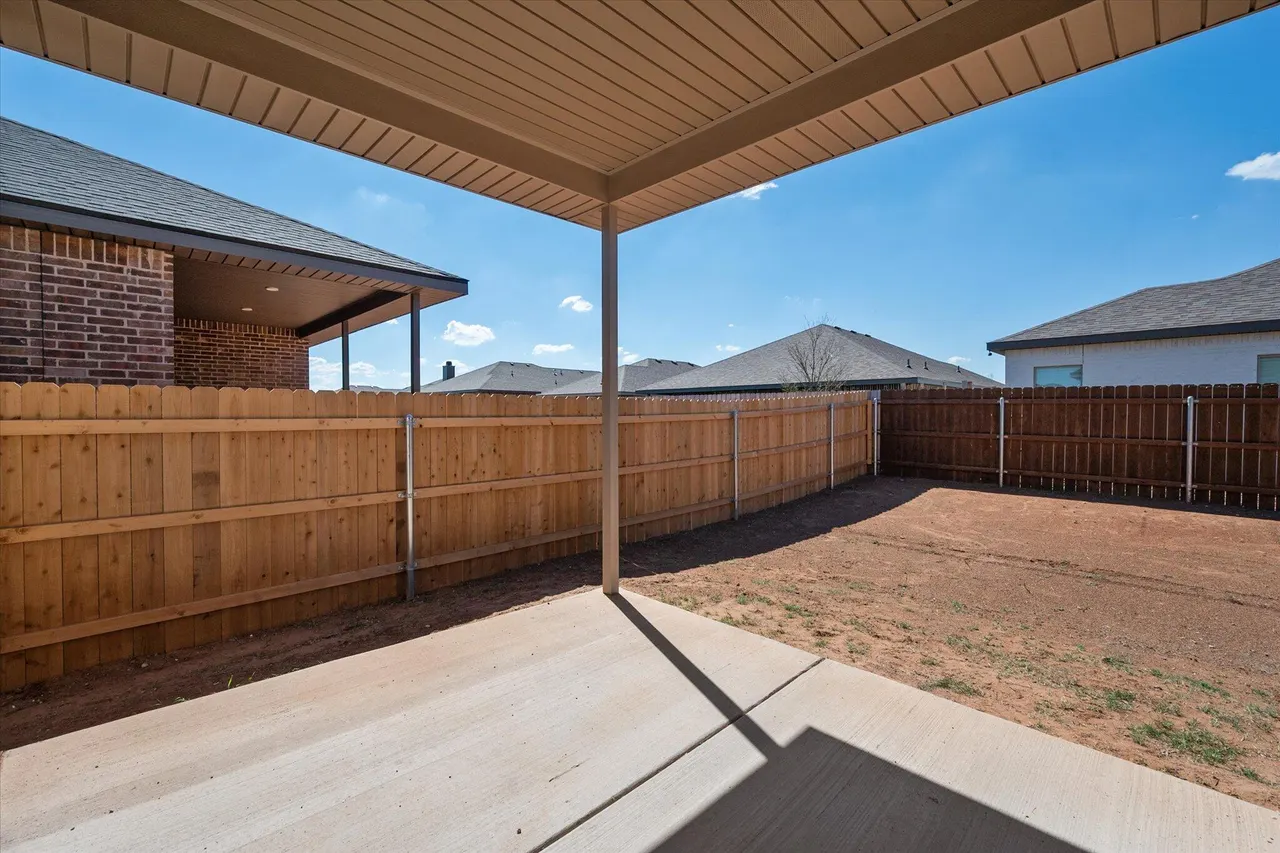 Photo 20 — 301 E 24th Street, Wolfforth, TX 79382