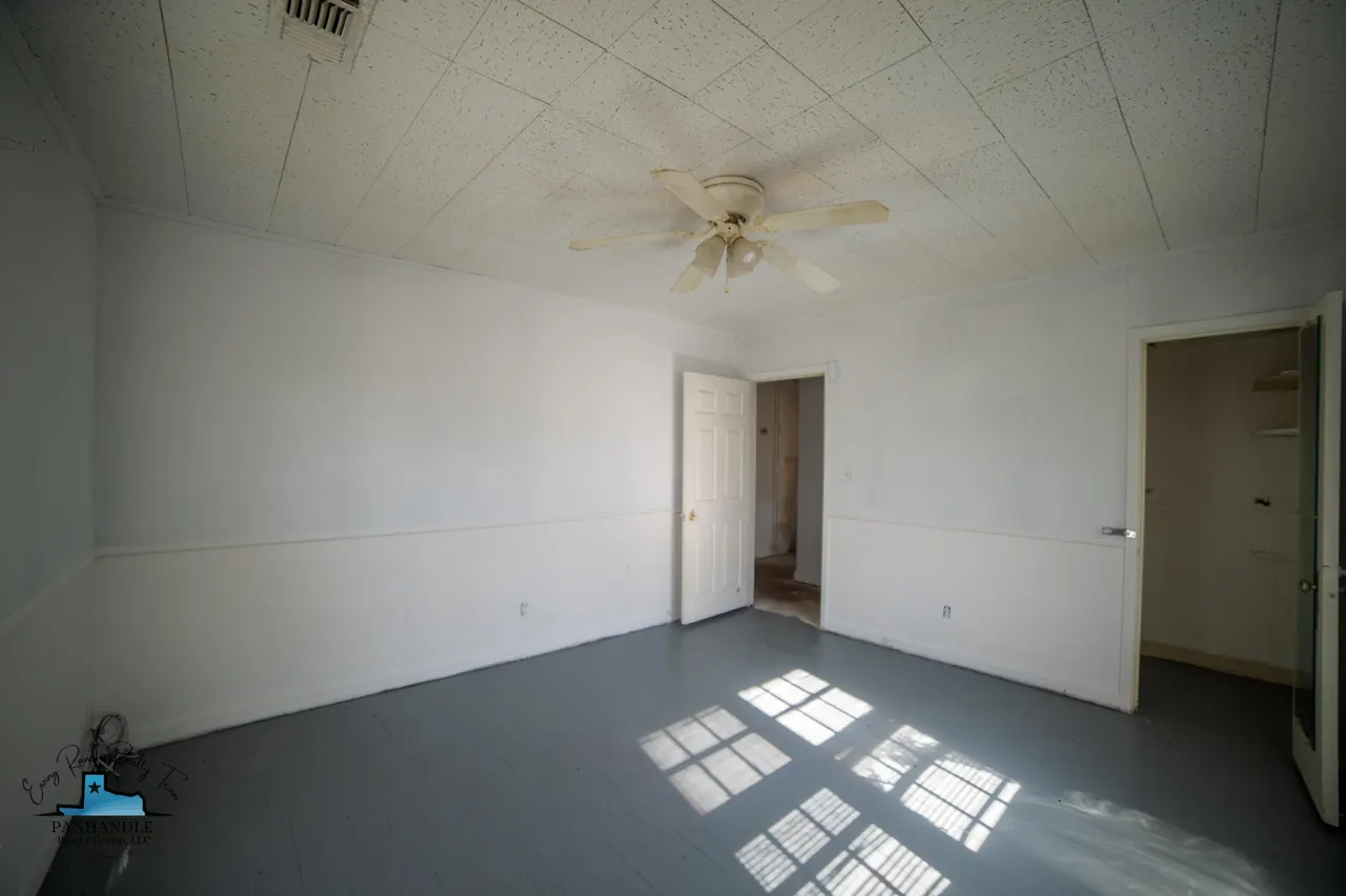 Photo 23 — 724 W Broadway Avenue, Tulia, TX 79088