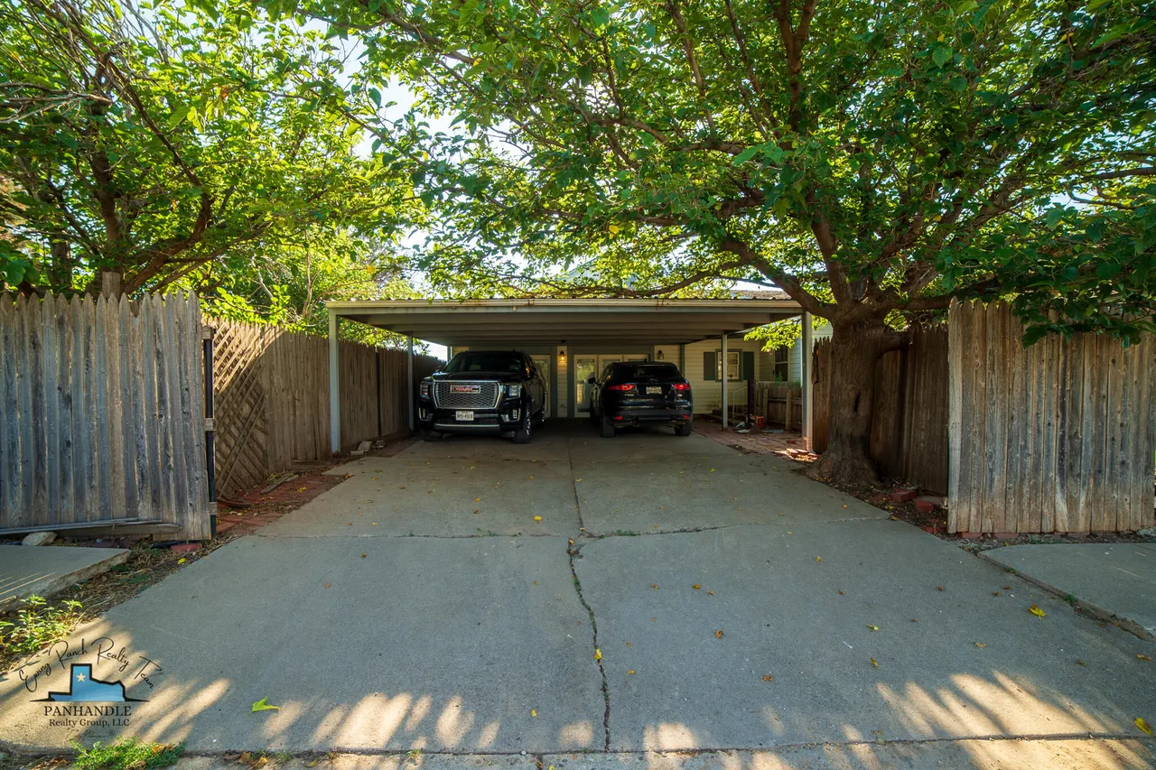 Photo 4 — 724 W Broadway Avenue, Tulia, TX 79088