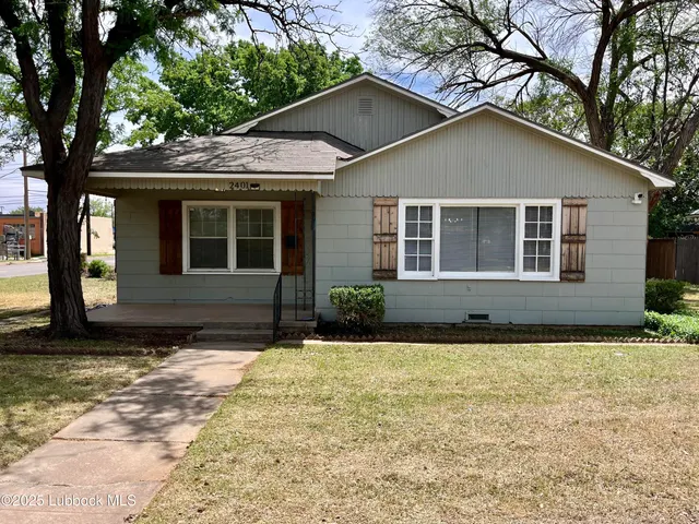 Front exterior — 2401 33rd Street, Lubbock, TX 79411