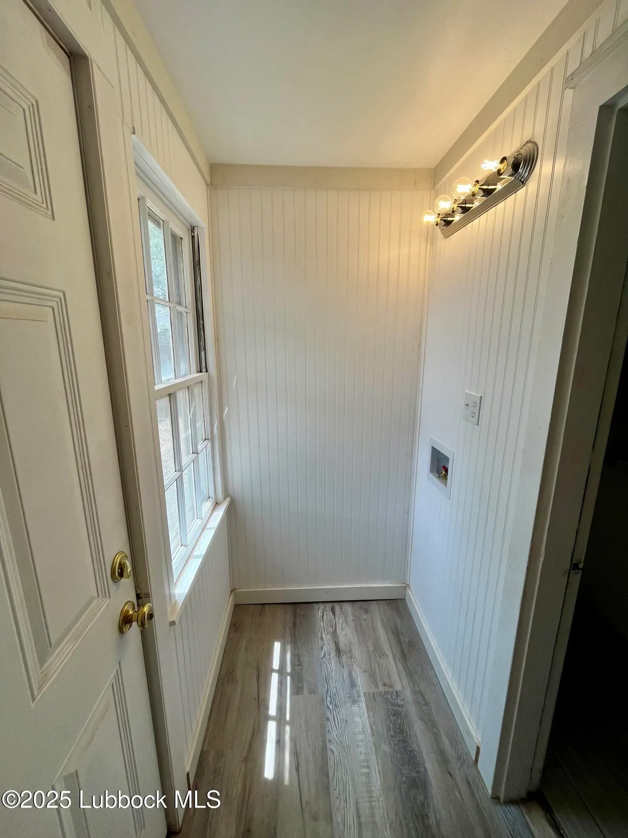 Photo 9 — 2401 33rd Street, Lubbock, TX 79411
