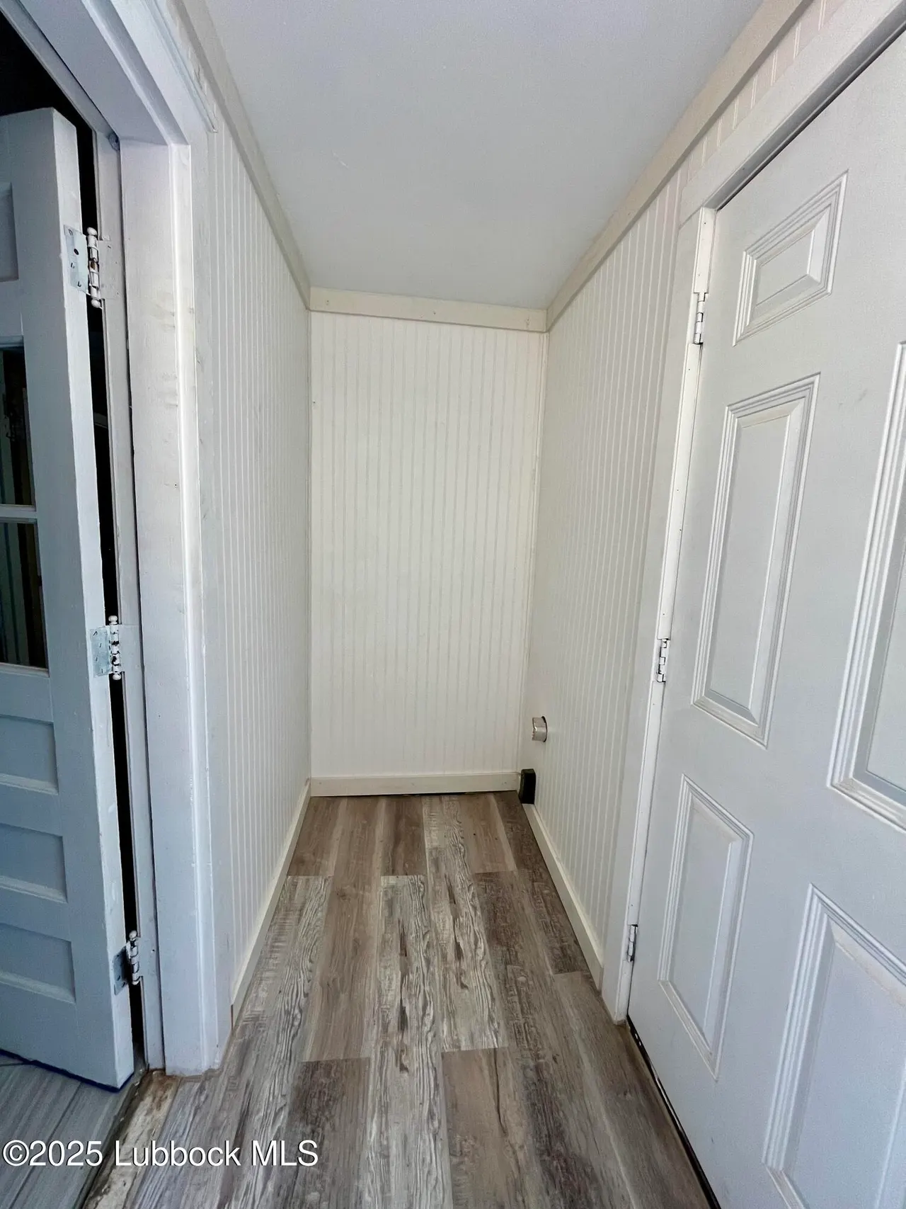 Photo 10 — 2401 33rd Street, Lubbock, TX 79411