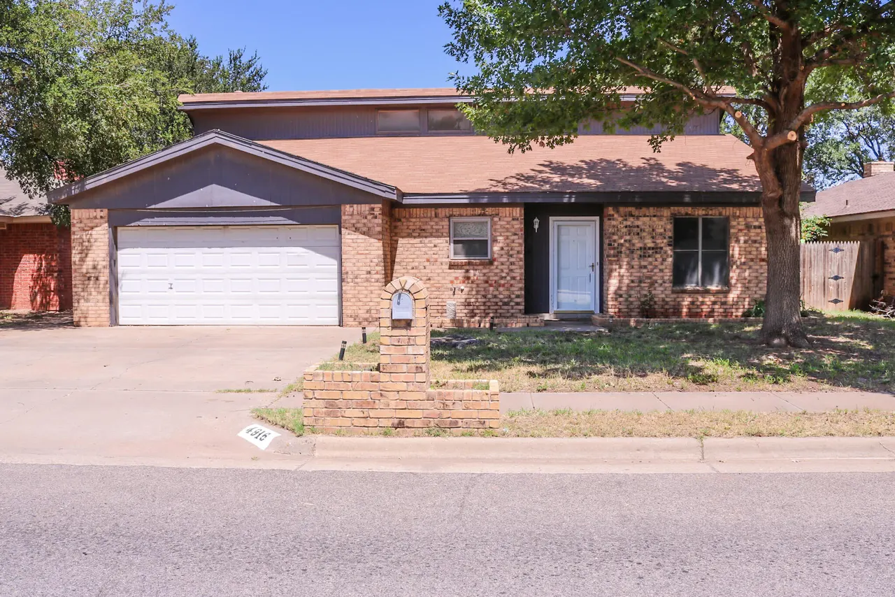 Photo 3 — 4916 64th Street, Lubbock, TX 79414