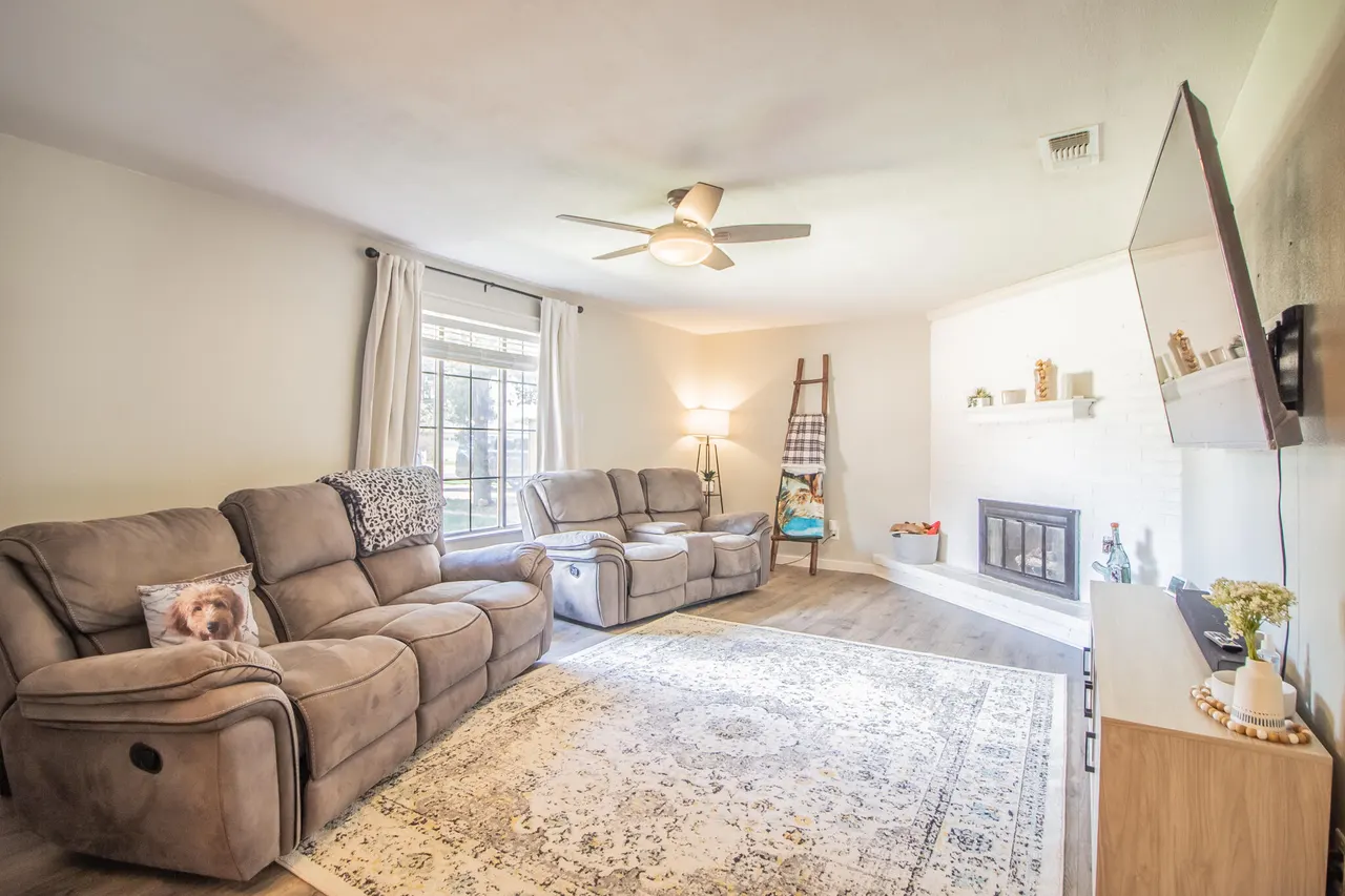 Photo 5 — 2701 Mesa Drive, Plainview, TX 79072