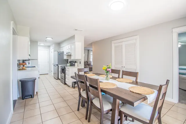 Photo 8 — 2701 Mesa Drive, Plainview, TX 79072