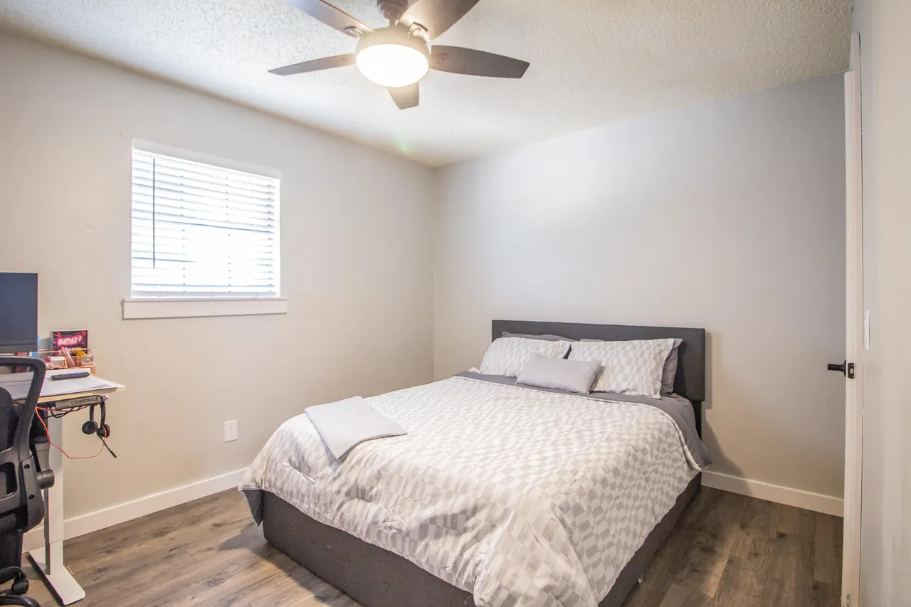 Photo 12 — 2701 Mesa Drive, Plainview, TX 79072