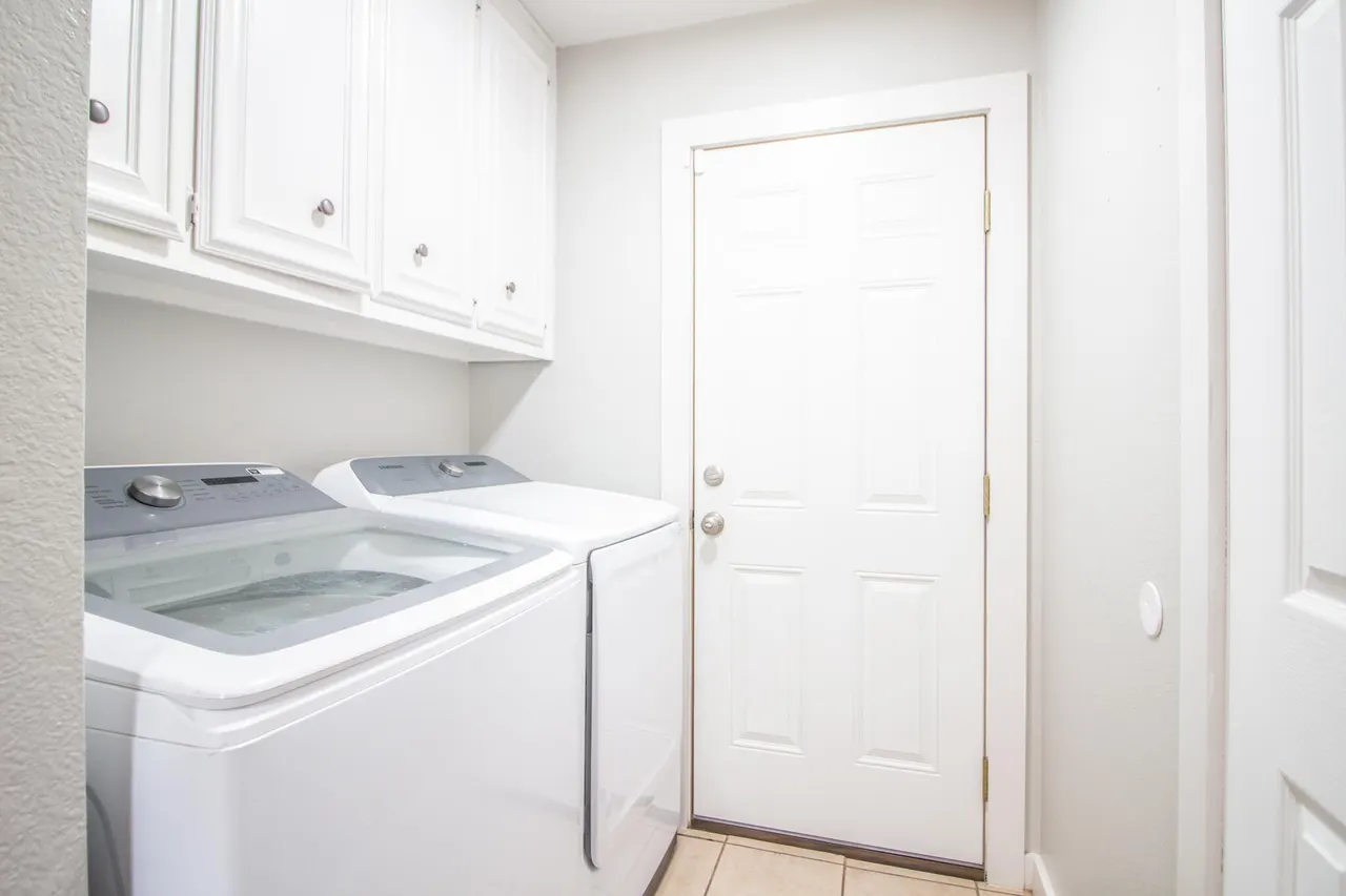 Photo 13 — 2701 Mesa Drive, Plainview, TX 79072