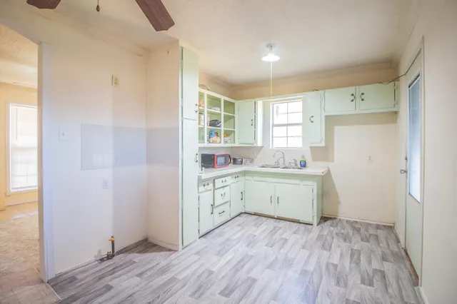 Photo 6 — 3216 Grinnell Street, Lubbock, TX 79415