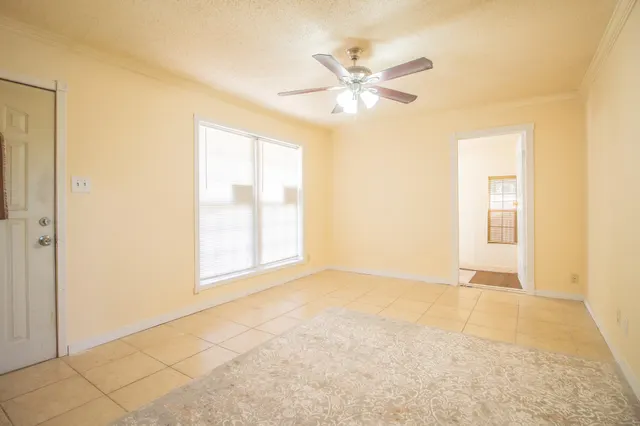 Photo 2 — 3216 Grinnell Street, Lubbock, TX 79415