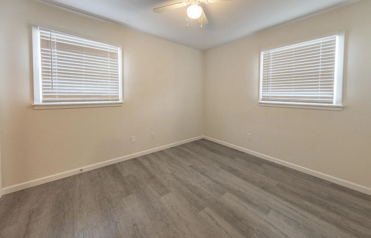 Photo 10 — 2804 E 30th Street, Lubbock, TX 79404