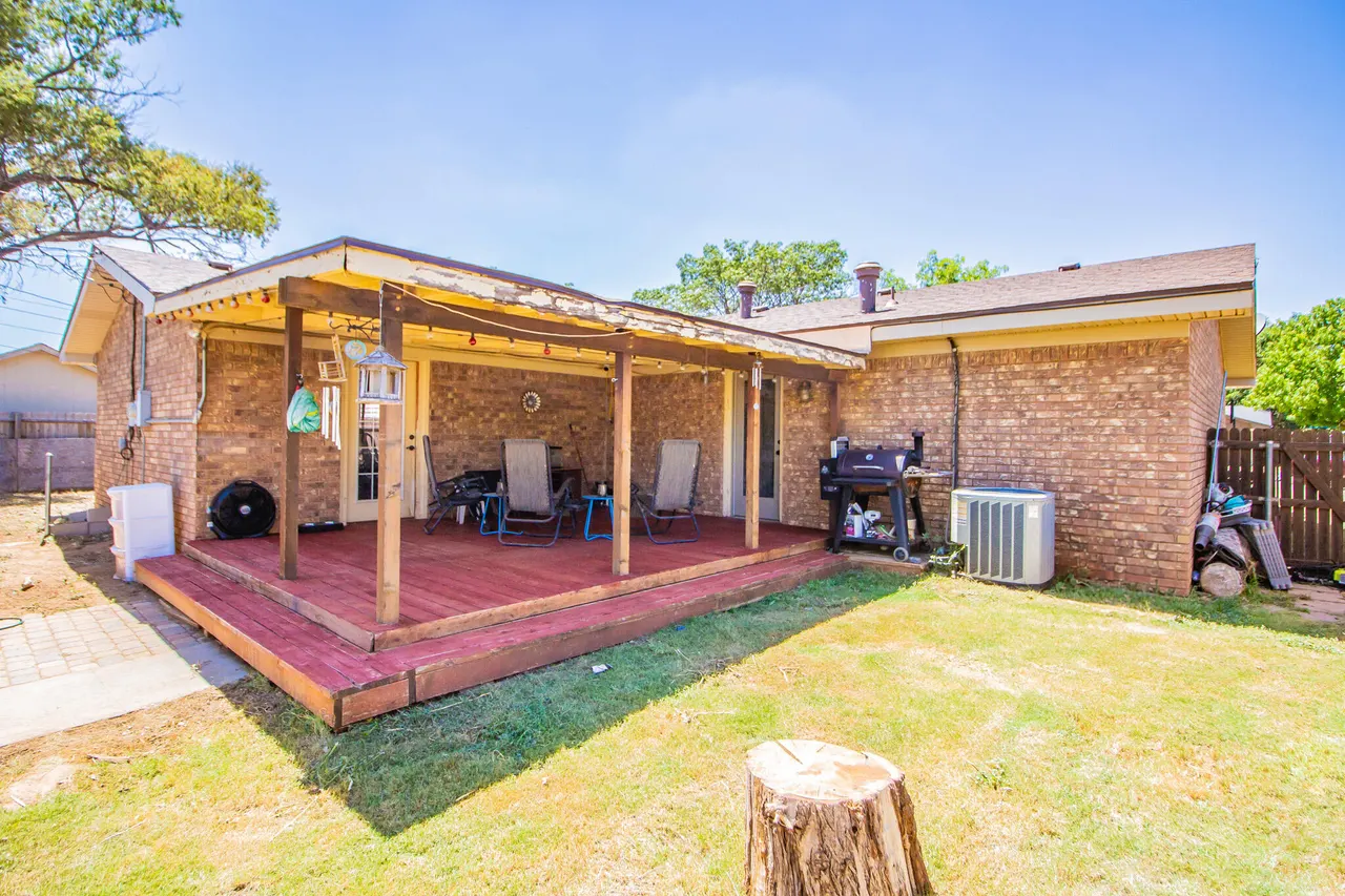 Photo 23 — 1206 S Pecos Drive, Brownfield, TX 79316