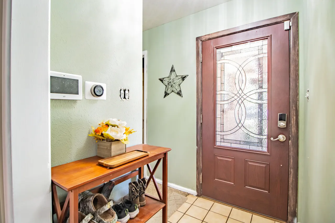 Photo 4 — 1206 S Pecos Drive, Brownfield, TX 79316