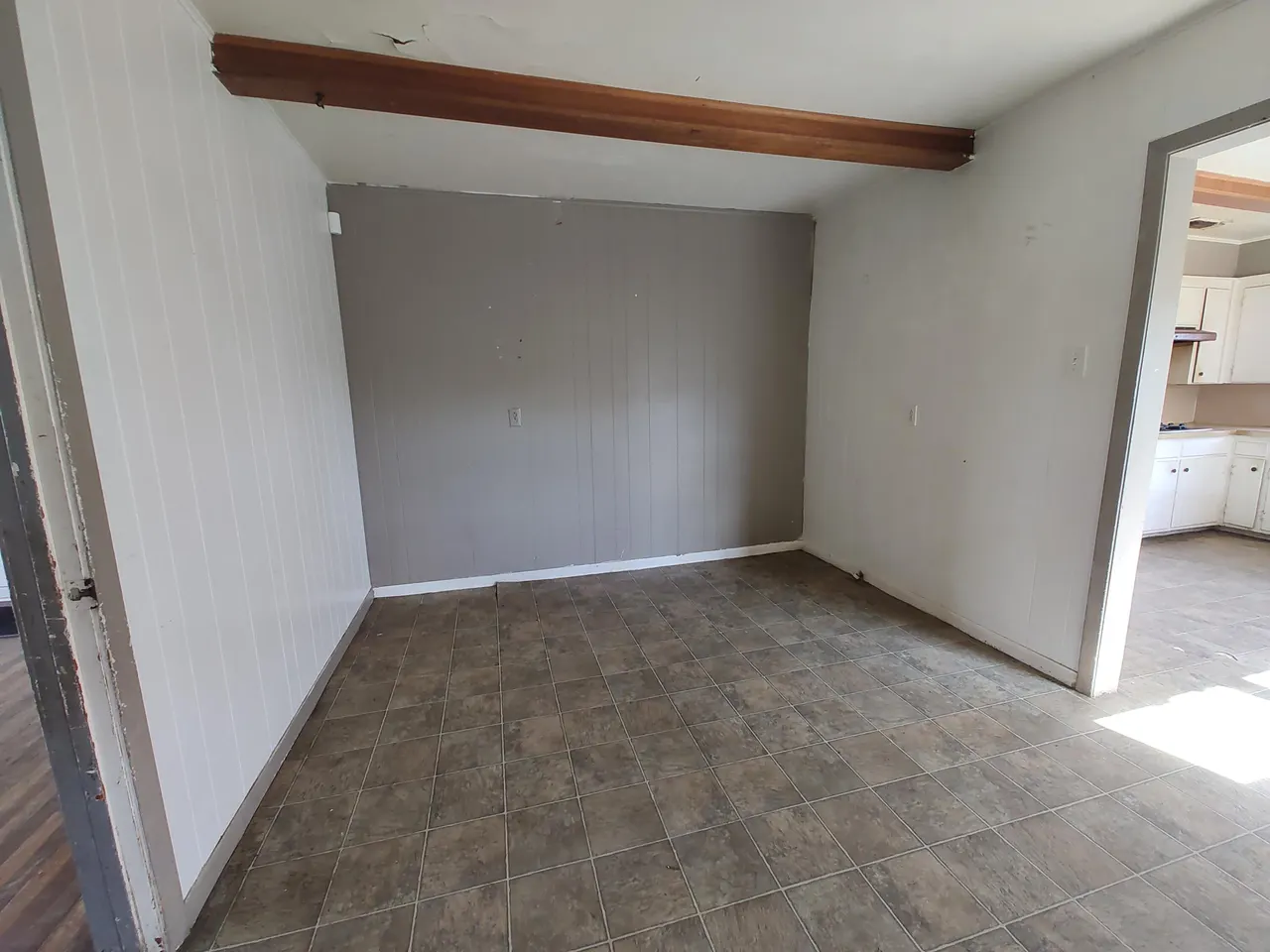 Photo 5 — 2205 38th Street, Lubbock, TX 79412