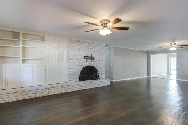 Photo 5 — 3803 27th Street, Lubbock, TX 79410