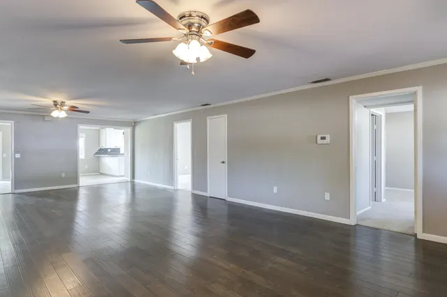 Photo 7 — 3803 27th Street, Lubbock, TX 79410
