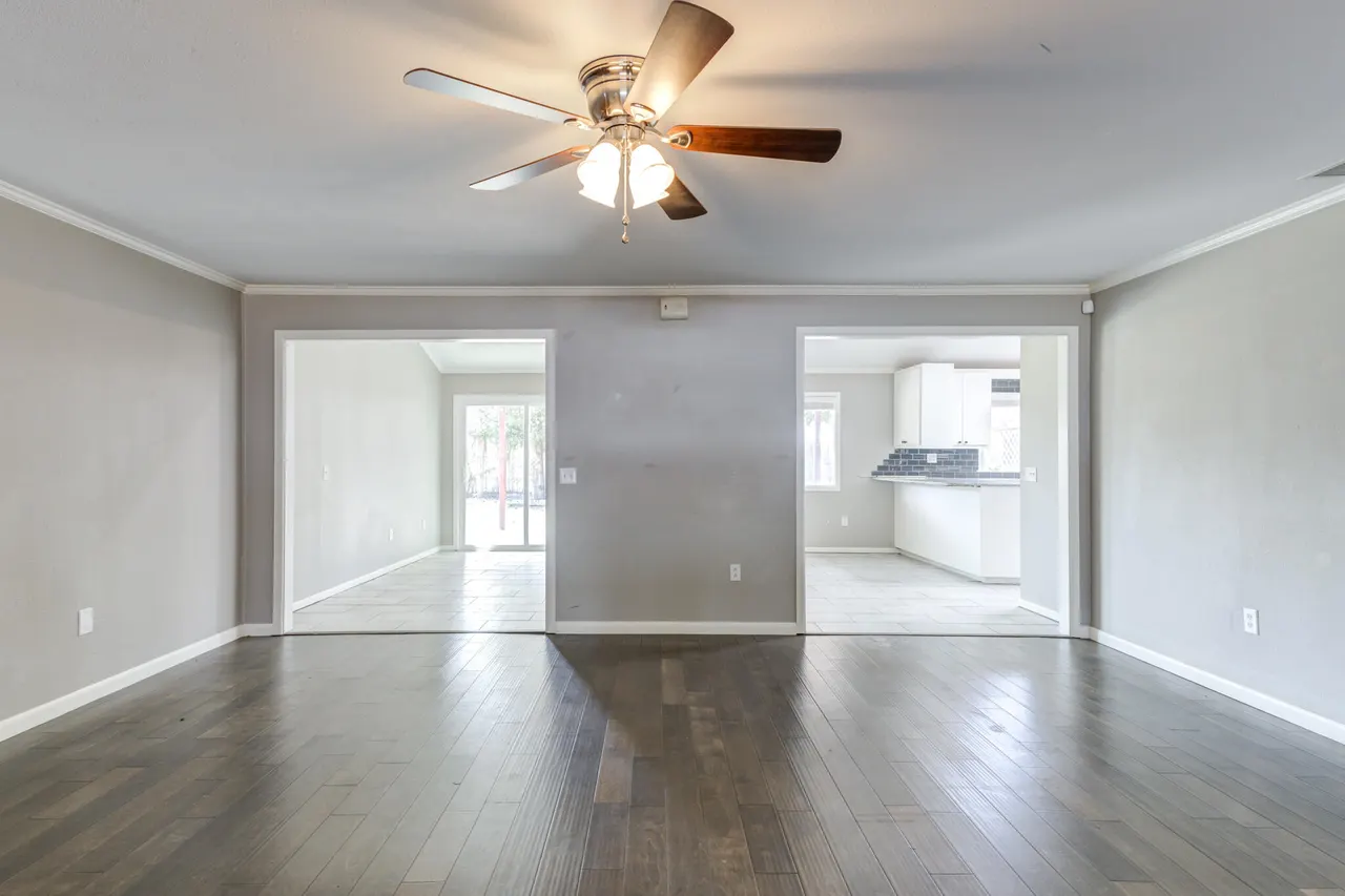 Photo 12 — 3803 27th Street, Lubbock, TX 79410