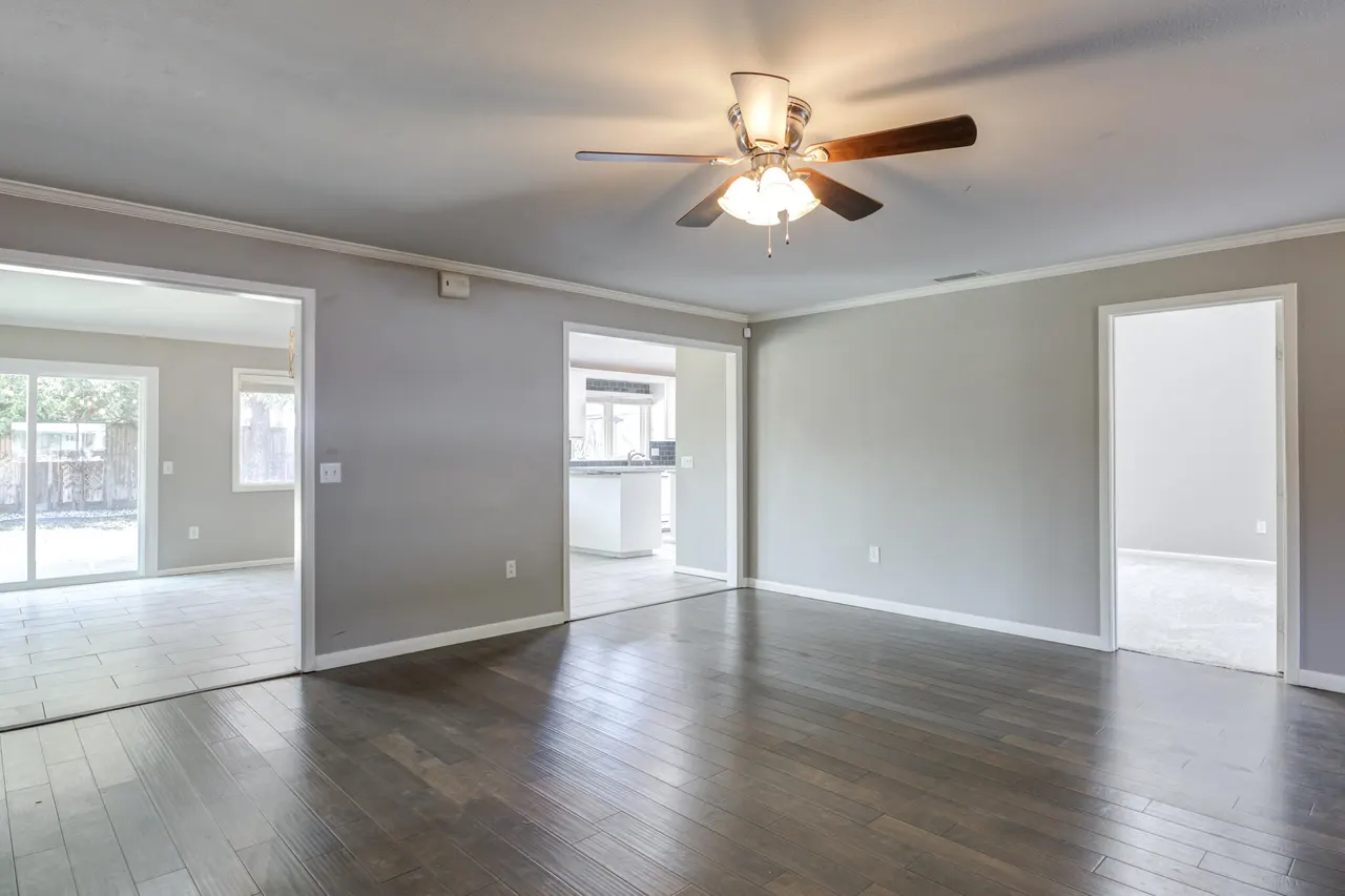 Photo 13 — 3803 27th Street, Lubbock, TX 79410