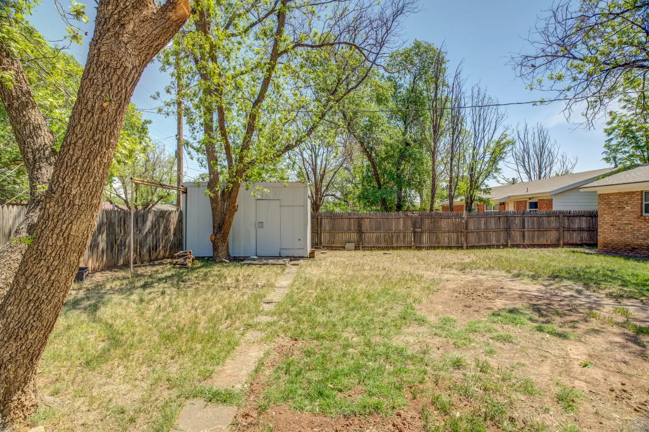 Photo 37 — 2620 48th Street, Lubbock, TX 79413