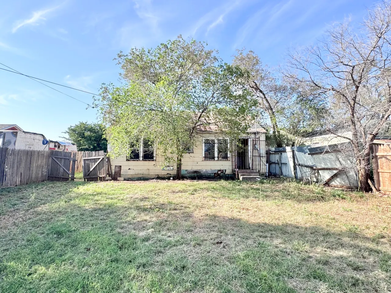 Photo 11 — 2912 Amherst Street, Lubbock, TX 79415