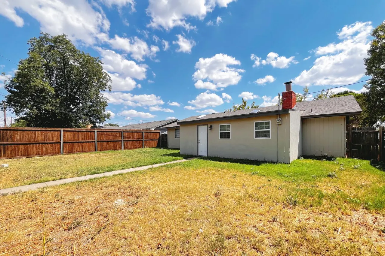 Photo 26 — 5406 49th Street, Lubbock, TX 79414