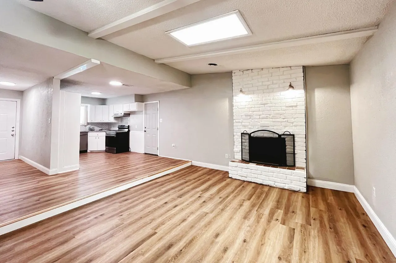 Photo 8 — 5406 49th Street, Lubbock, TX 79414