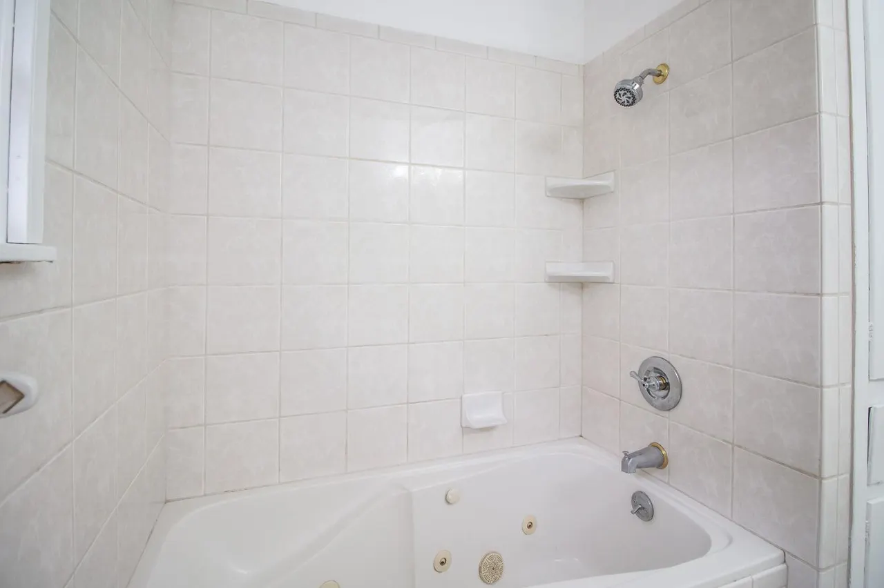 Photo 13 — 820 S 20th Street, Slaton, TX 79364