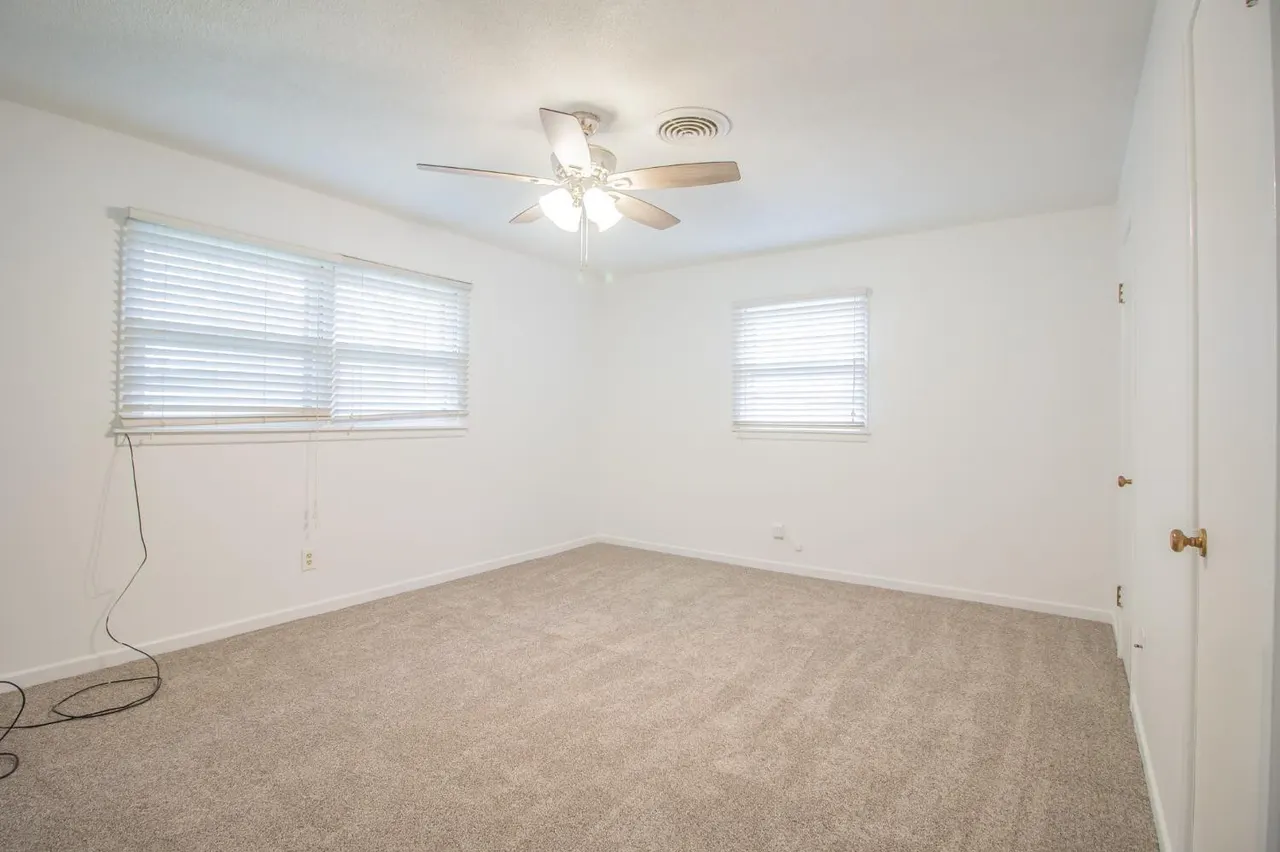 Photo 14 — 820 S 20th Street, Slaton, TX 79364