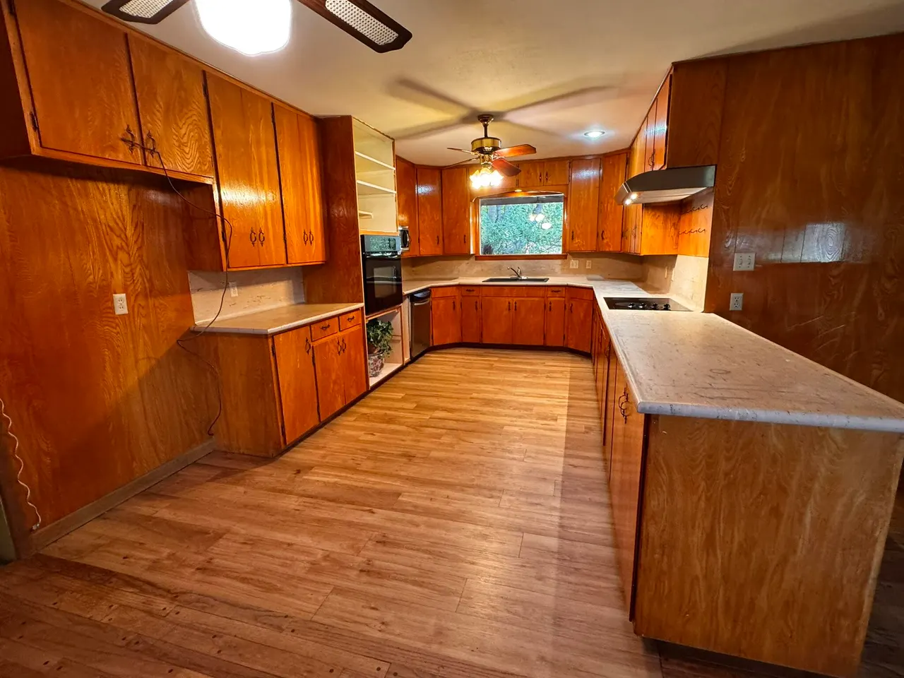 Photo 9 — 701 Zephyr, Plainview, TX 79072