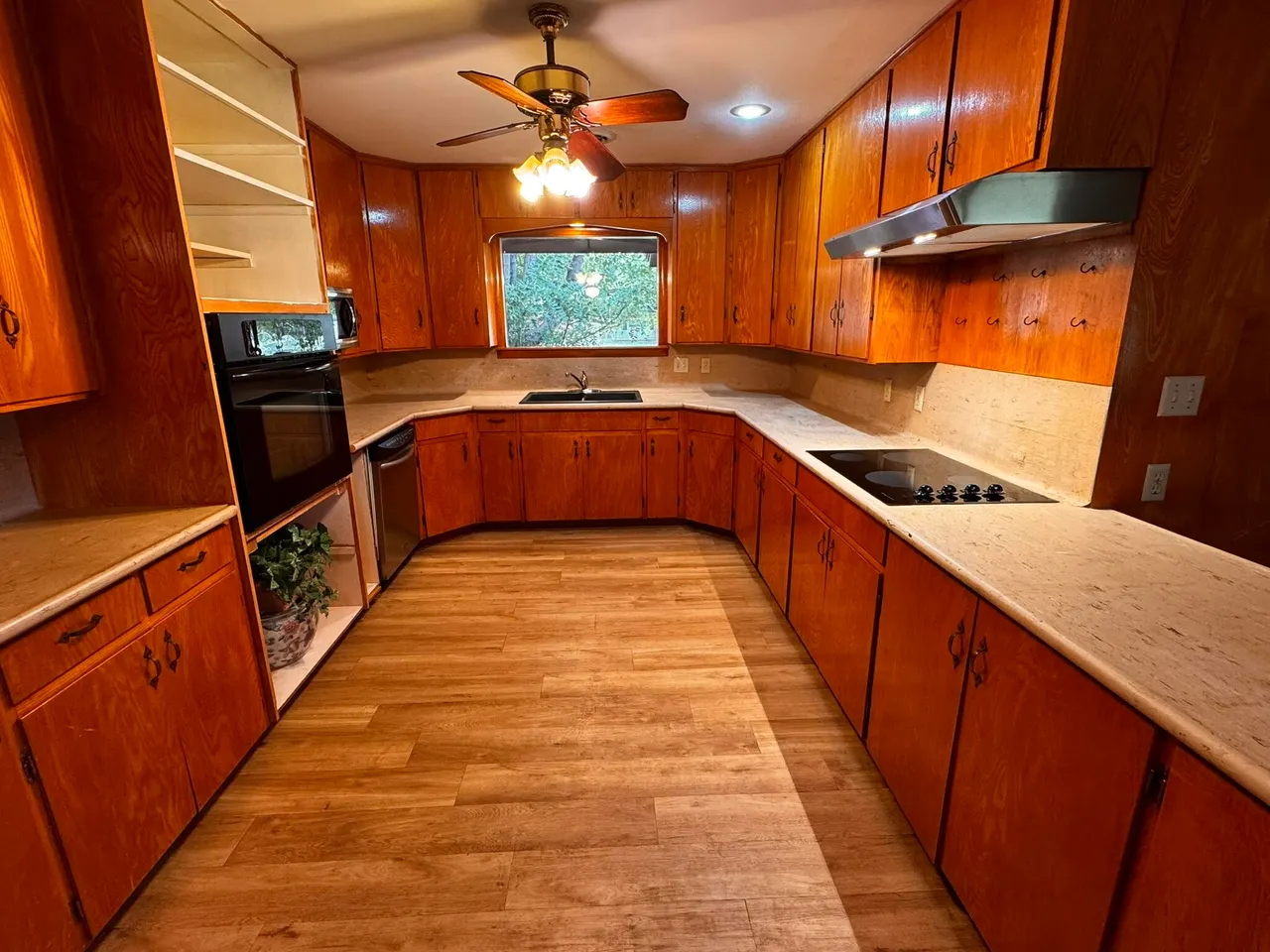 Photo 10 — 701 Zephyr, Plainview, TX 79072